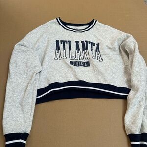 Hollister Cropped Sweatshirt size M